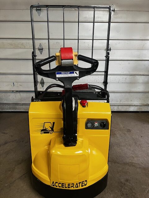 Yale electric pallet jack